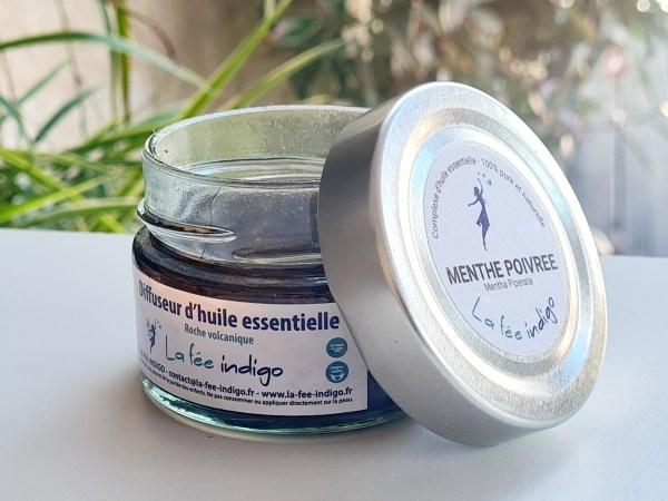 Diffuseur d'huiles essentielles de menthe poivrée